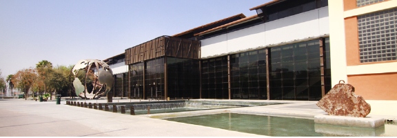 Centro de Exposiciones Fundidora 